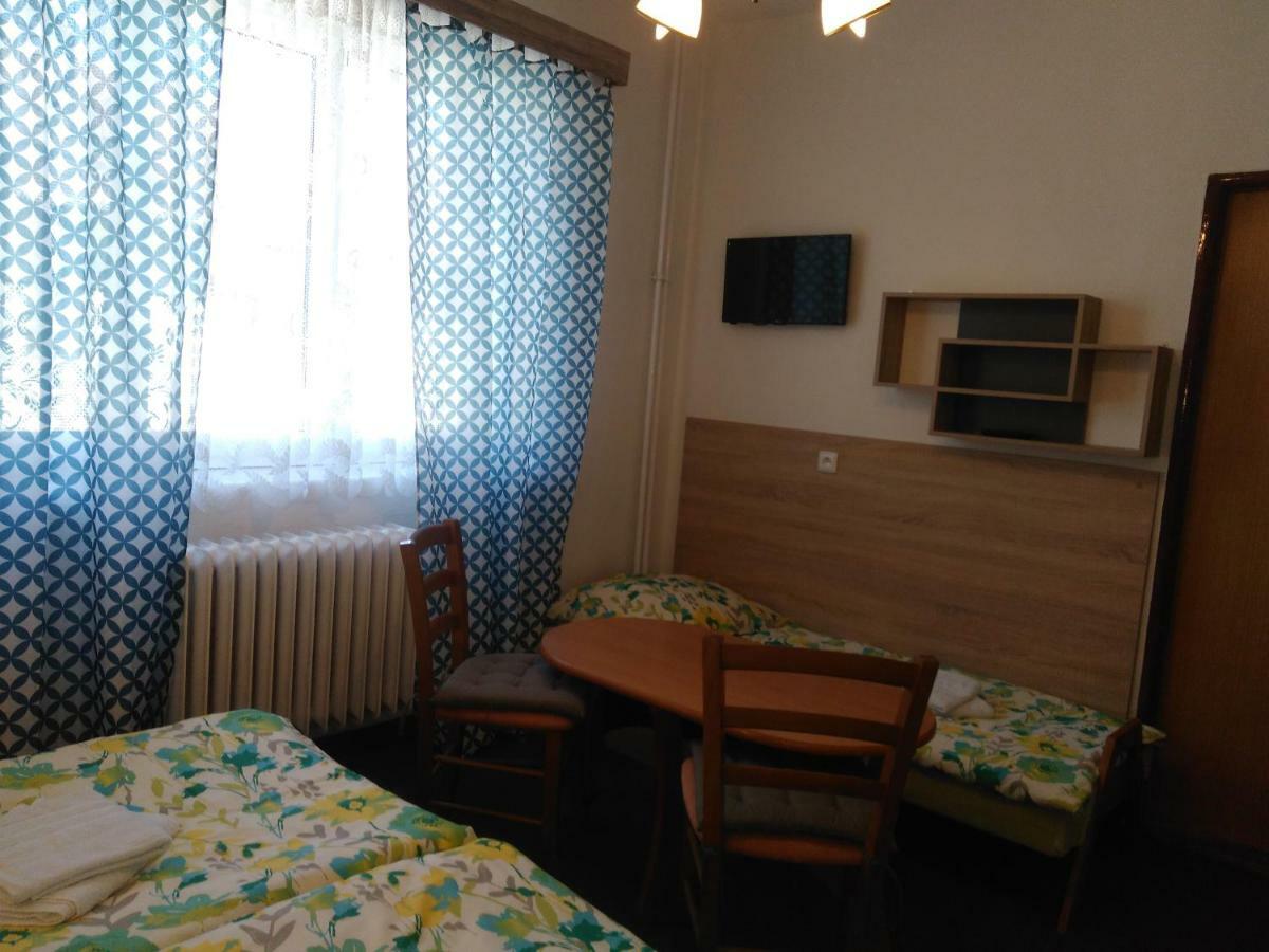 Penzion u Fouska Chodov  Esterno foto